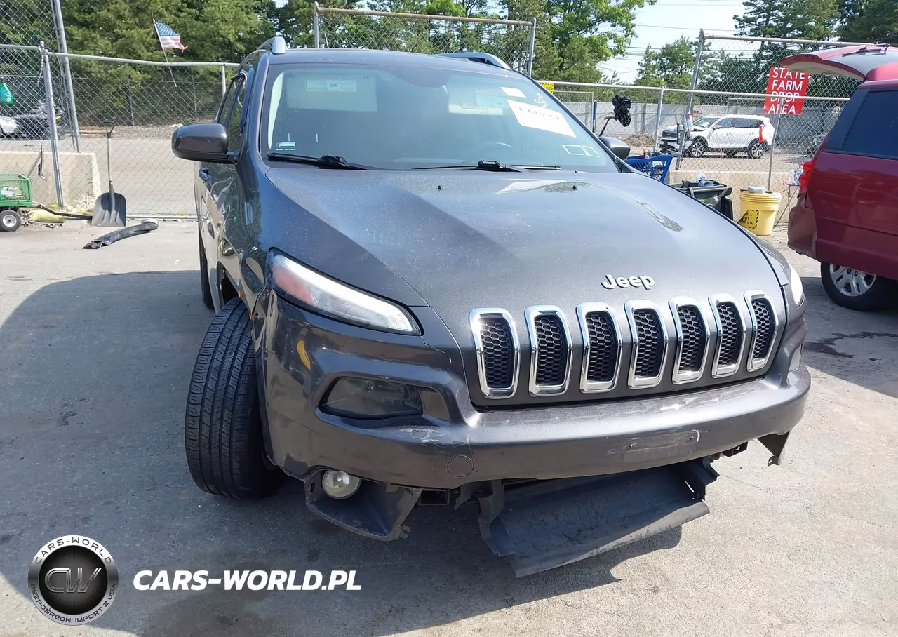 2014 Jeep Cherokee Latitude VIN:1C4PJLCS6EW314511 - 6