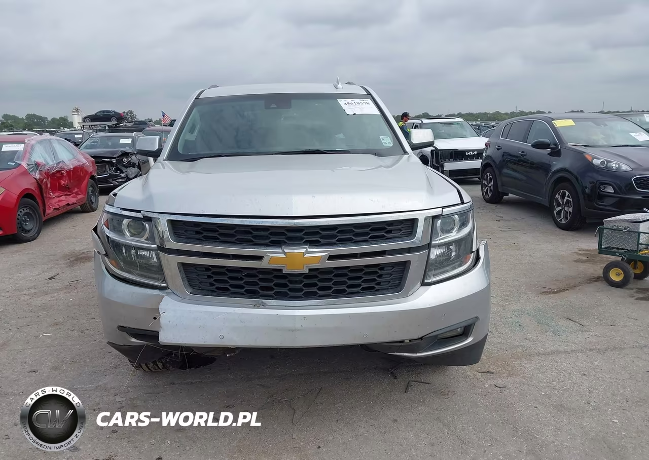 2018 Chevrolet Tahoe Lt VIN:1GNSCBKC6JR350983 - 12