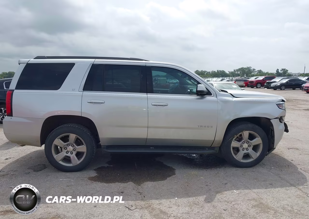 2018 Chevrolet Tahoe Lt VIN:1GNSCBKC6JR350983 - 13