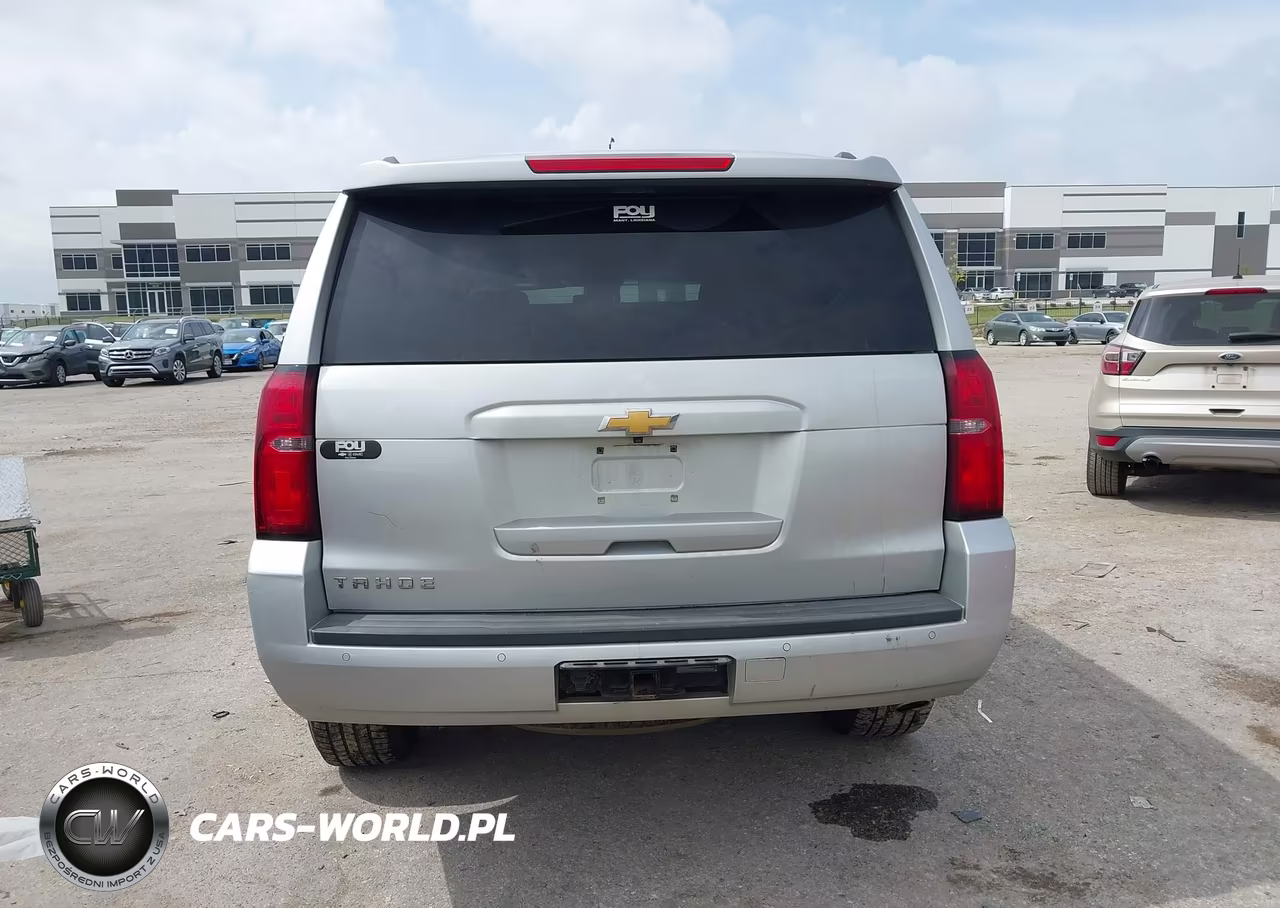 2018 Chevrolet Tahoe Lt VIN:1GNSCBKC6JR350983 - 16