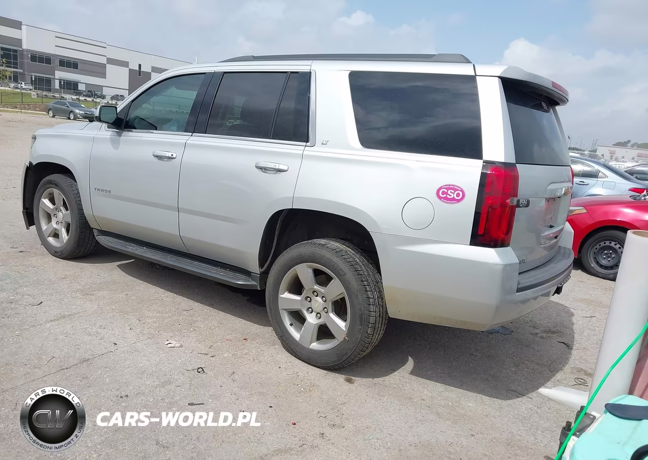 2018 Chevrolet Tahoe Lt VIN:1GNSCBKC6JR350983 - 3