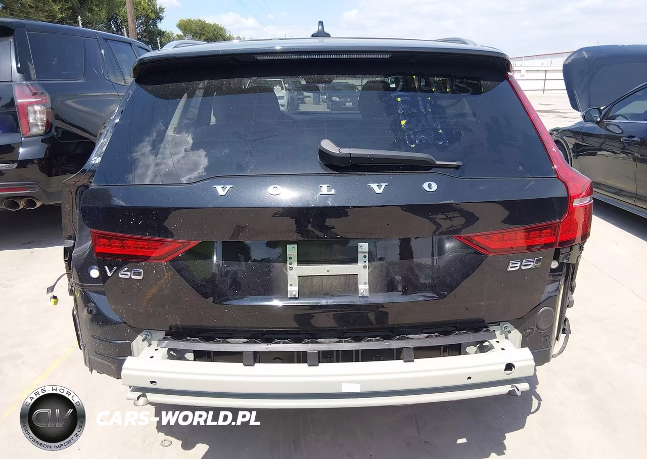 2025 Volvo V60 Cross Country Plus, B5 Awd Gas (Mild Hybrid) VIN:YV4L12WK0S2147065 - 18