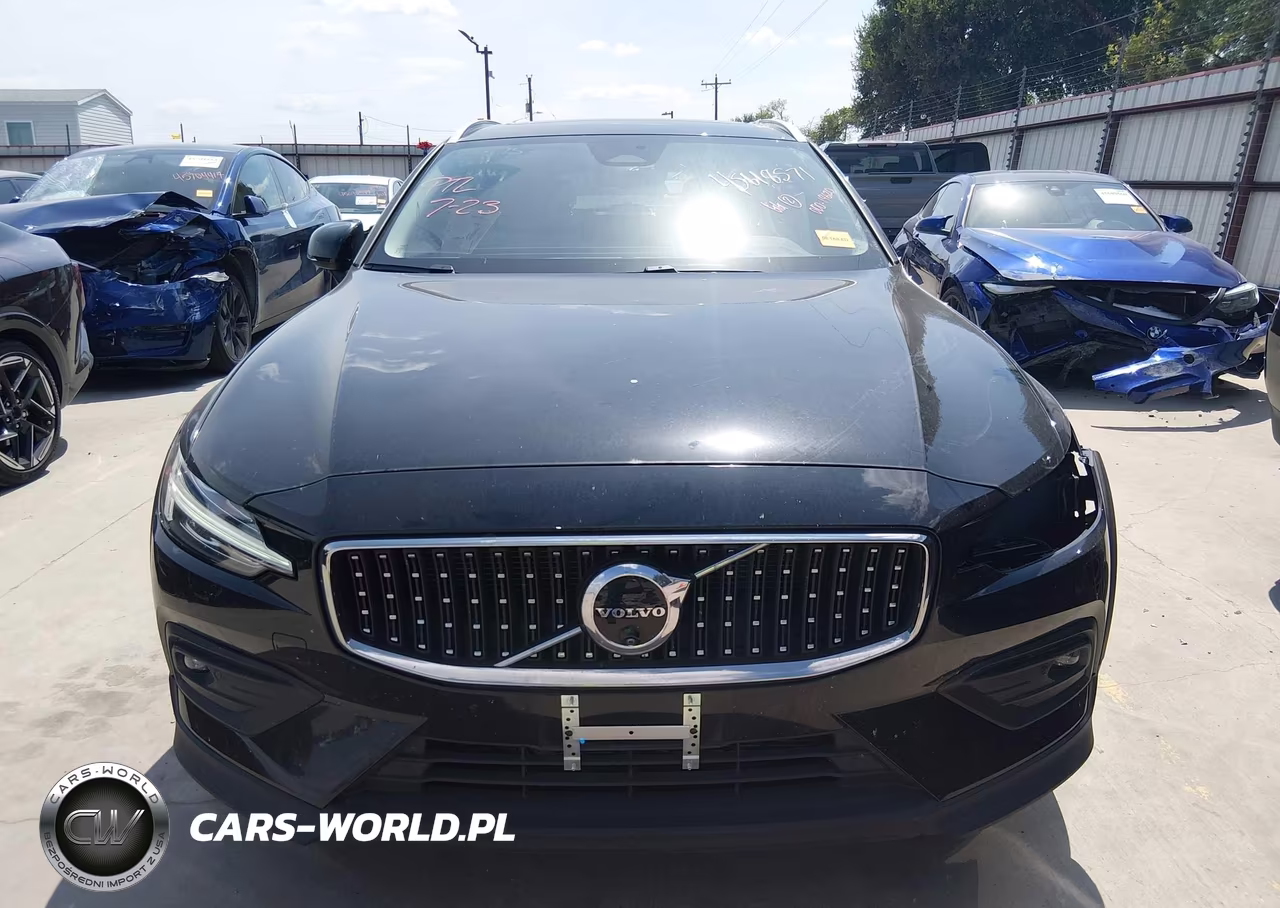 2025 Volvo V60 Cross Country Plus, B5 Awd Gas (Mild Hybrid) VIN:YV4L12WK0S2147065 - 20