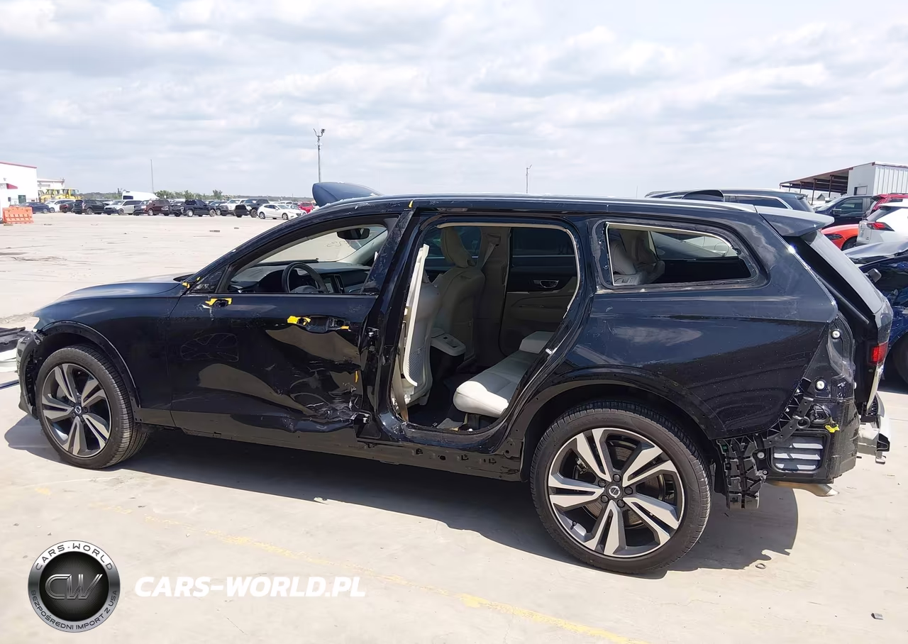 2025 Volvo V60 Cross Country Plus, B5 Awd Gas (Mild Hybrid) VIN:YV4L12WK0S2147065 - 6