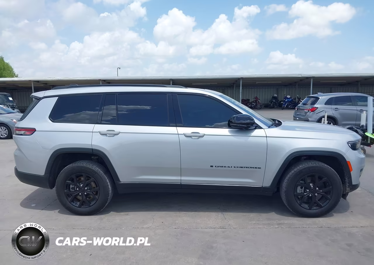 2024 Jeep Grand Cherokee L Altitude X 4X2 VIN:1C4RJJAG3R8520200 - 13