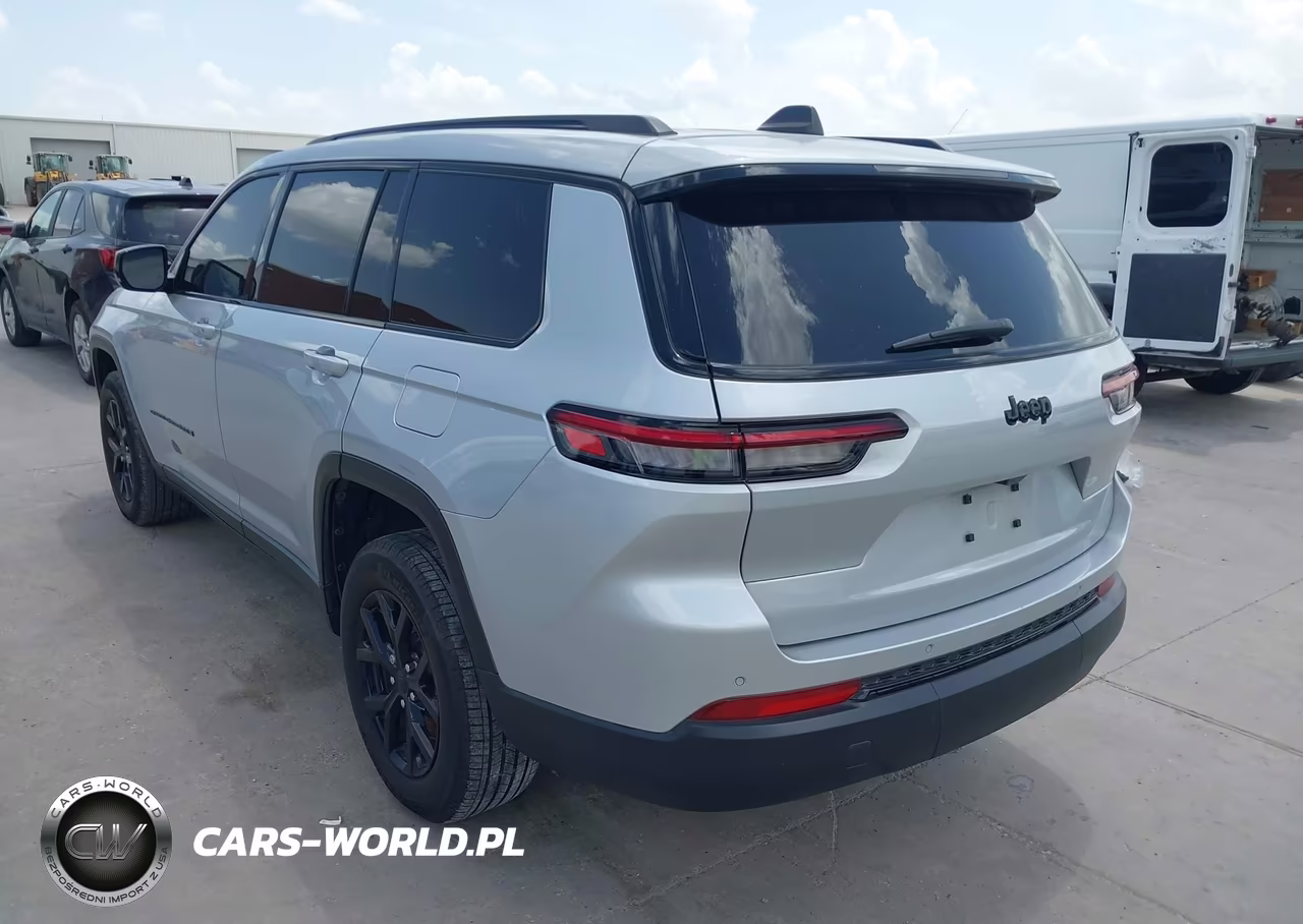 2024 Jeep Grand Cherokee L Altitude X 4X2 VIN:1C4RJJAG3R8520200 - 3