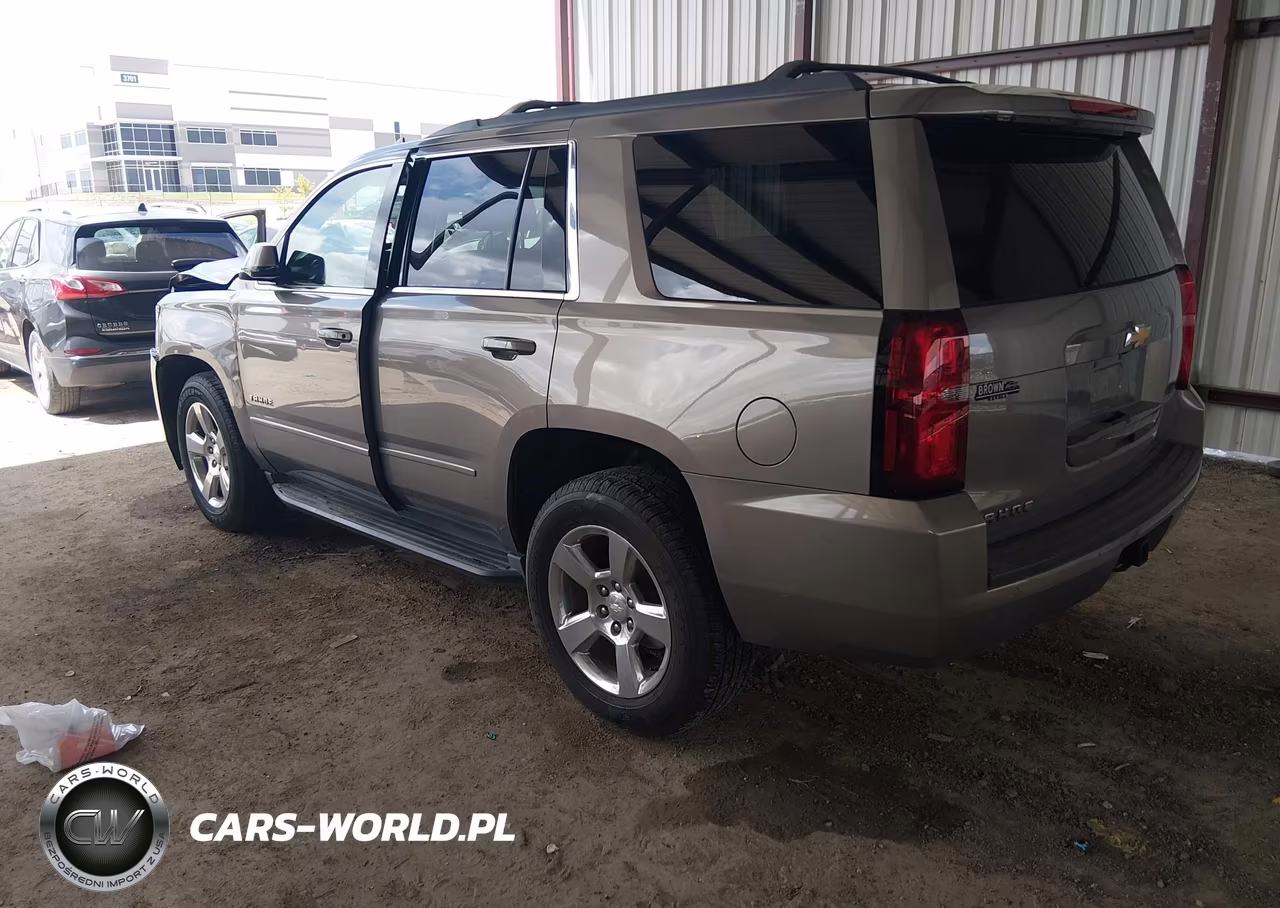 2017 Chevrolet Tahoe Ls VIN:1GNSCAKC1HR322822 - 3