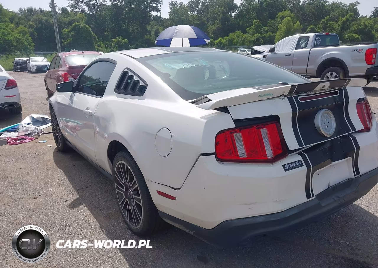2012 Ford Mustang V6 Premium VIN:1ZVBP8AM8C5284745 - 3