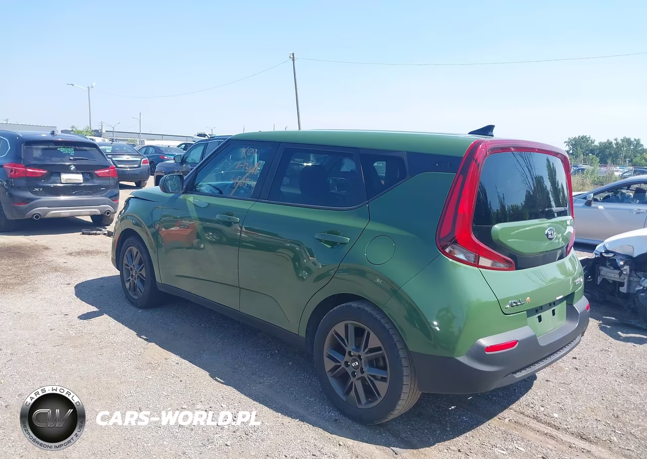 2021 Kia Soul Ex VIN:KNDJ33AU5M7131078 - 3