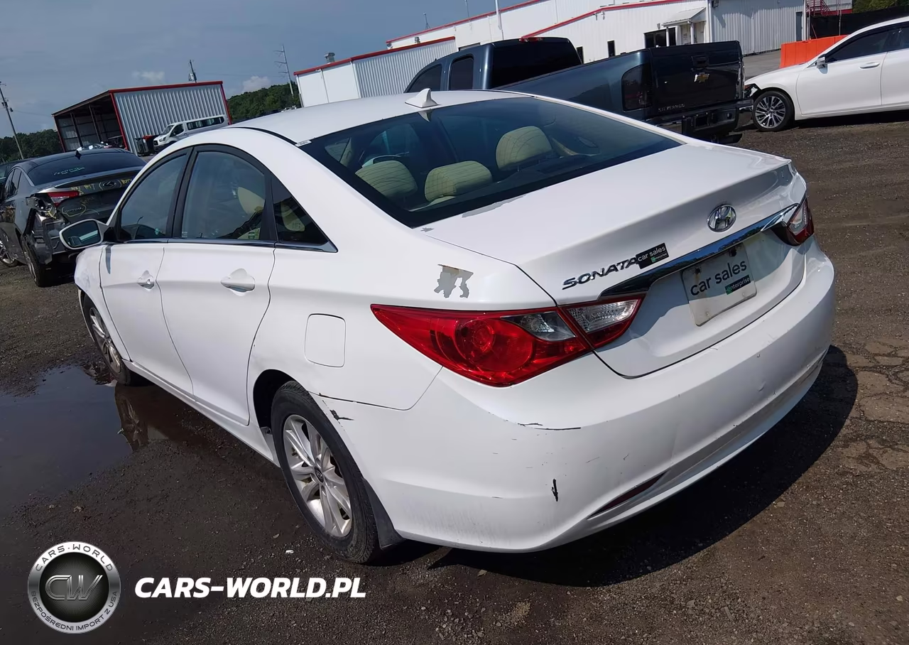 2013 Hyundai Sonata Gls VIN:5NPEB4ACXDH659986 - 3