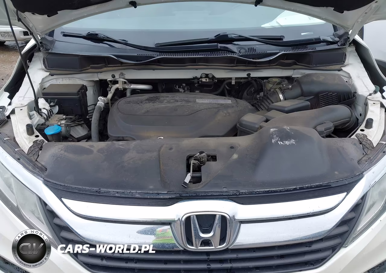 2018 Honda Odyssey Lx VIN:5FNRL6H24JB065704 - 10