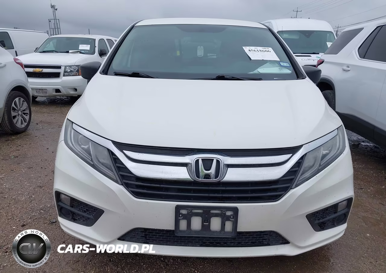2018 Honda Odyssey Lx VIN:5FNRL6H24JB065704 - 13