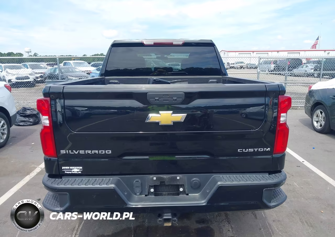 2021 Chevrolet Silverado 1500 4Wd Short Bed Custom VIN:3GCPYBEK8MG291328 - 16