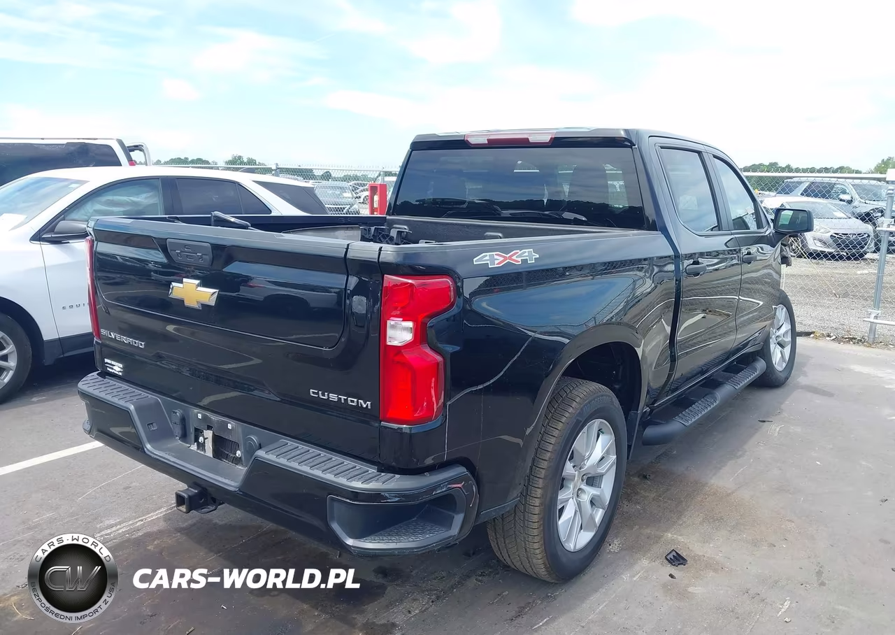 2021 Chevrolet Silverado 1500 4Wd Short Bed Custom VIN:3GCPYBEK8MG291328 - 4