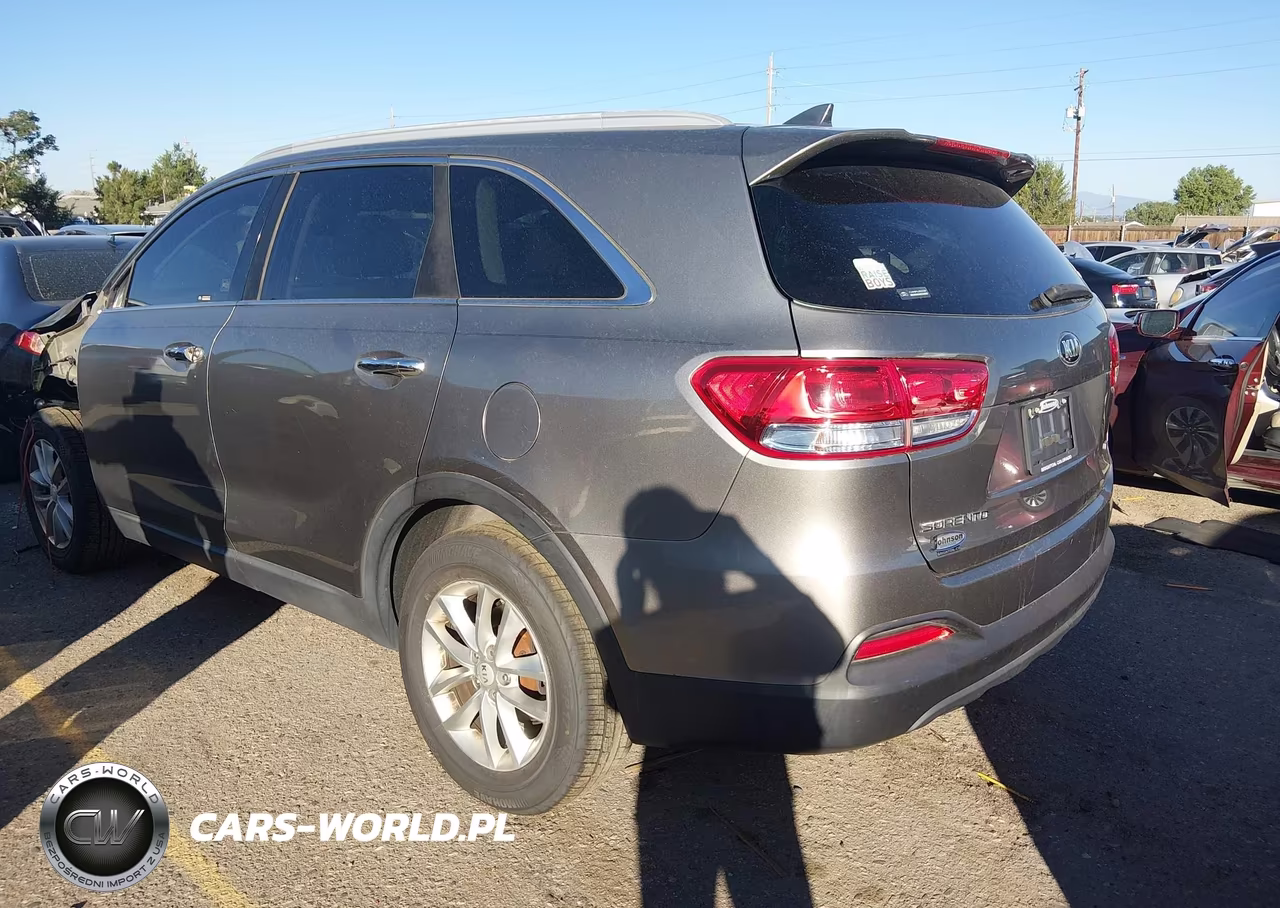 2018 Kia Sorento 2.4L Lx VIN:5XYPG4A39JG351947 - 3