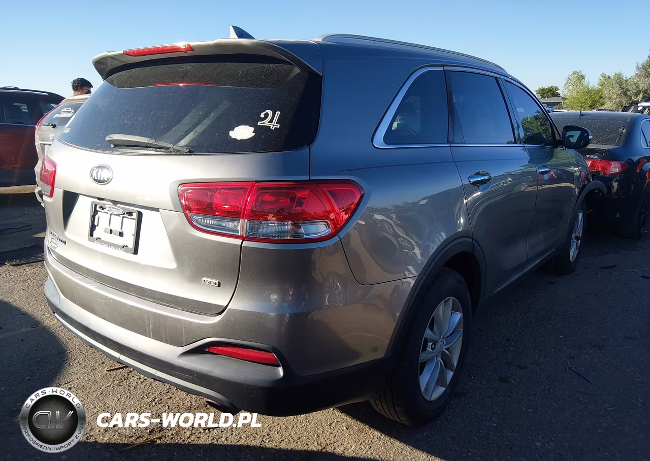 2018 Kia Sorento 2.4L Lx VIN:5XYPG4A39JG351947 - 4