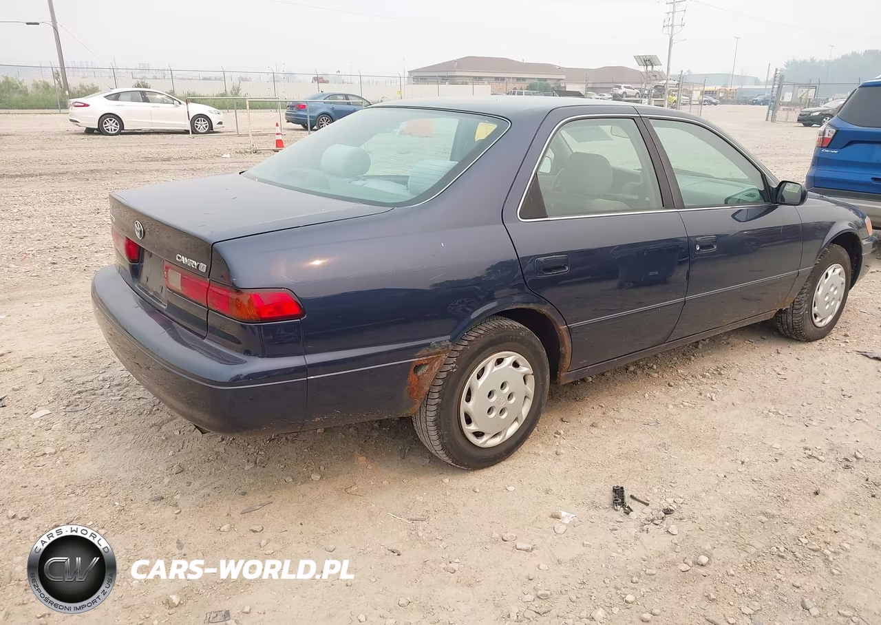 1998 Toyota Camry Le VIN:4T1BG22K9WU364395 - 4