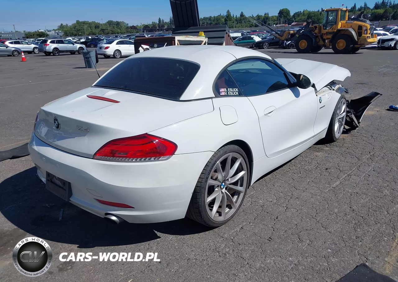 2013 BMW Z4 Sdrive35I VIN:WBALM7C55DE385255 - 4