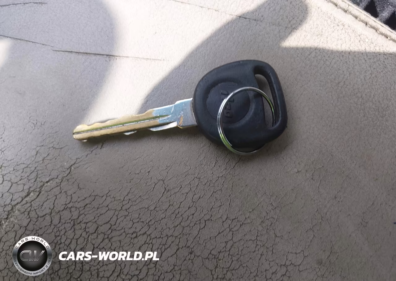 2001 Cadillac Deville Standard VIN:1G6KD54Y21U275215 - 11