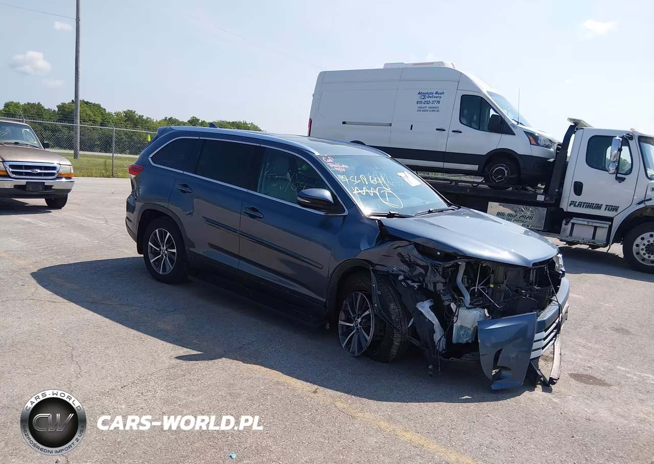2019 Toyota Highlander Xle
