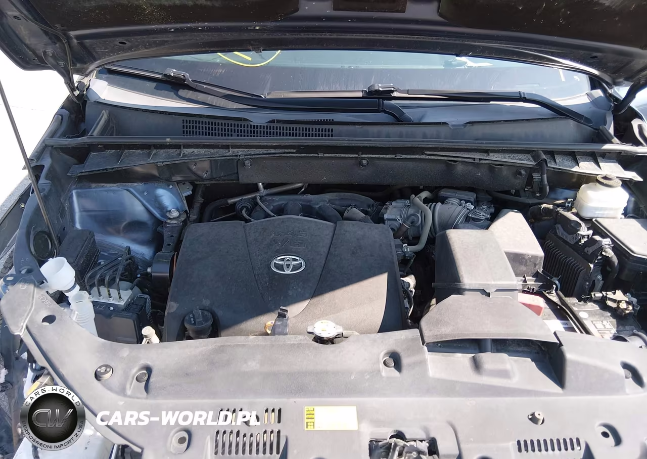 2019 Toyota Highlander Xle VIN:5TDJZRFH5KS976724 - 10