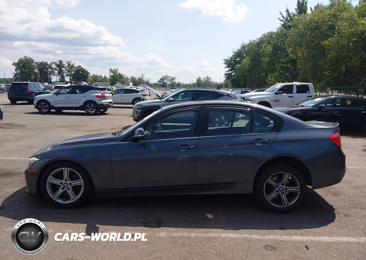 2014 BMW 328I xDrive VIN:WBA3B3G57ENR81638 - 14