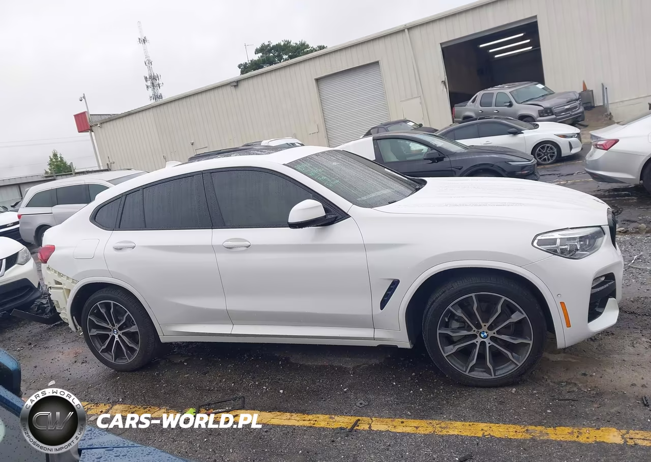 2019 BMW X4 xDrive30I VIN:5UXUJ3C57KLG53368 - 13