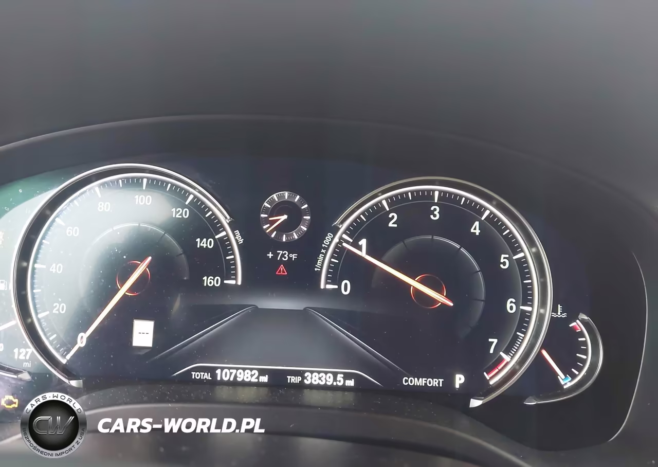 2019 BMW X4 xDrive30I VIN:5UXUJ3C57KLG53368 - 7