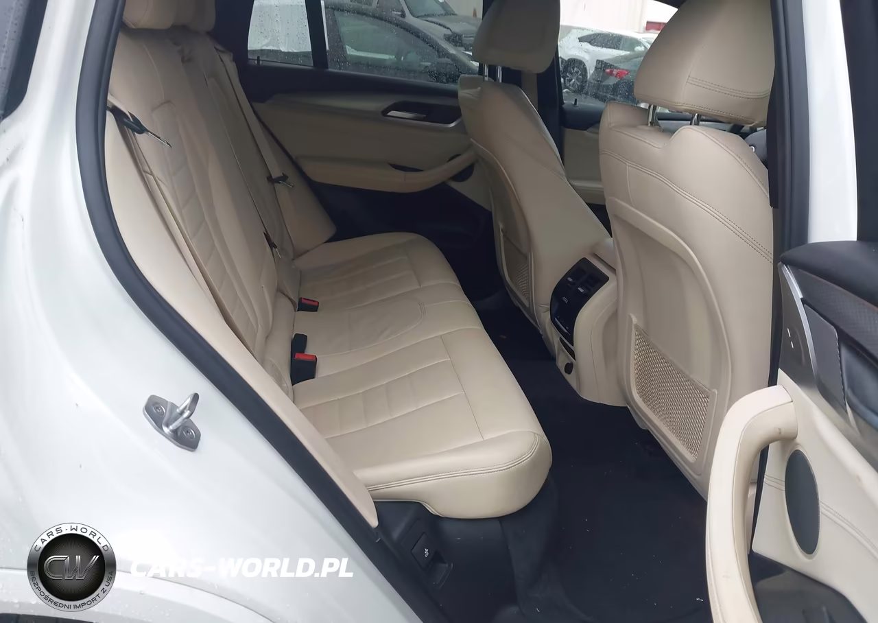 2019 BMW X4 xDrive30I VIN:5UXUJ3C57KLG53368 - 8