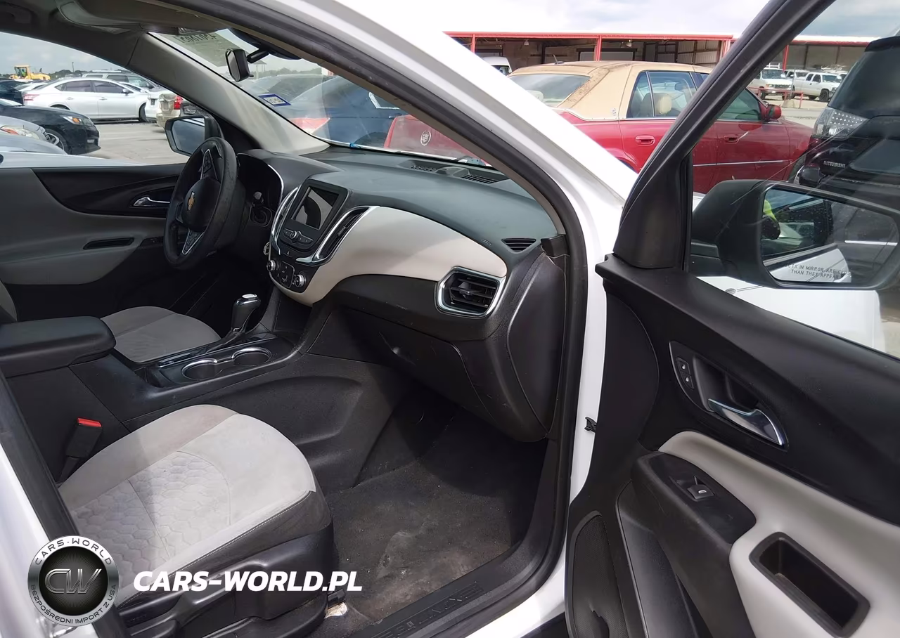 2019 Chevrolet Equinox Ls VIN:3GNAXHEV1KS573303 - 5