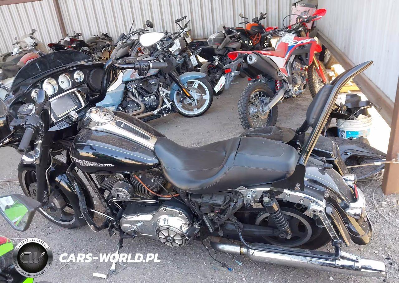 2014 Harley-Davidson Flhxs Street Glide Special VIN:1HD1KRM11EB679082 - 13