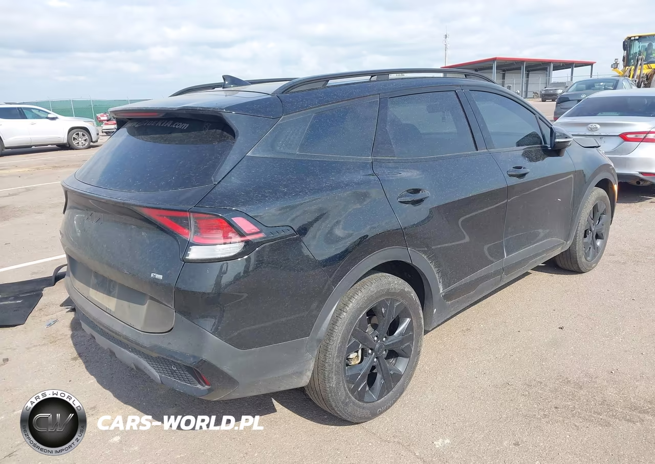 2025 Kia Sportage X-Line VIN:5XYK6CDF7SG236875 - 4