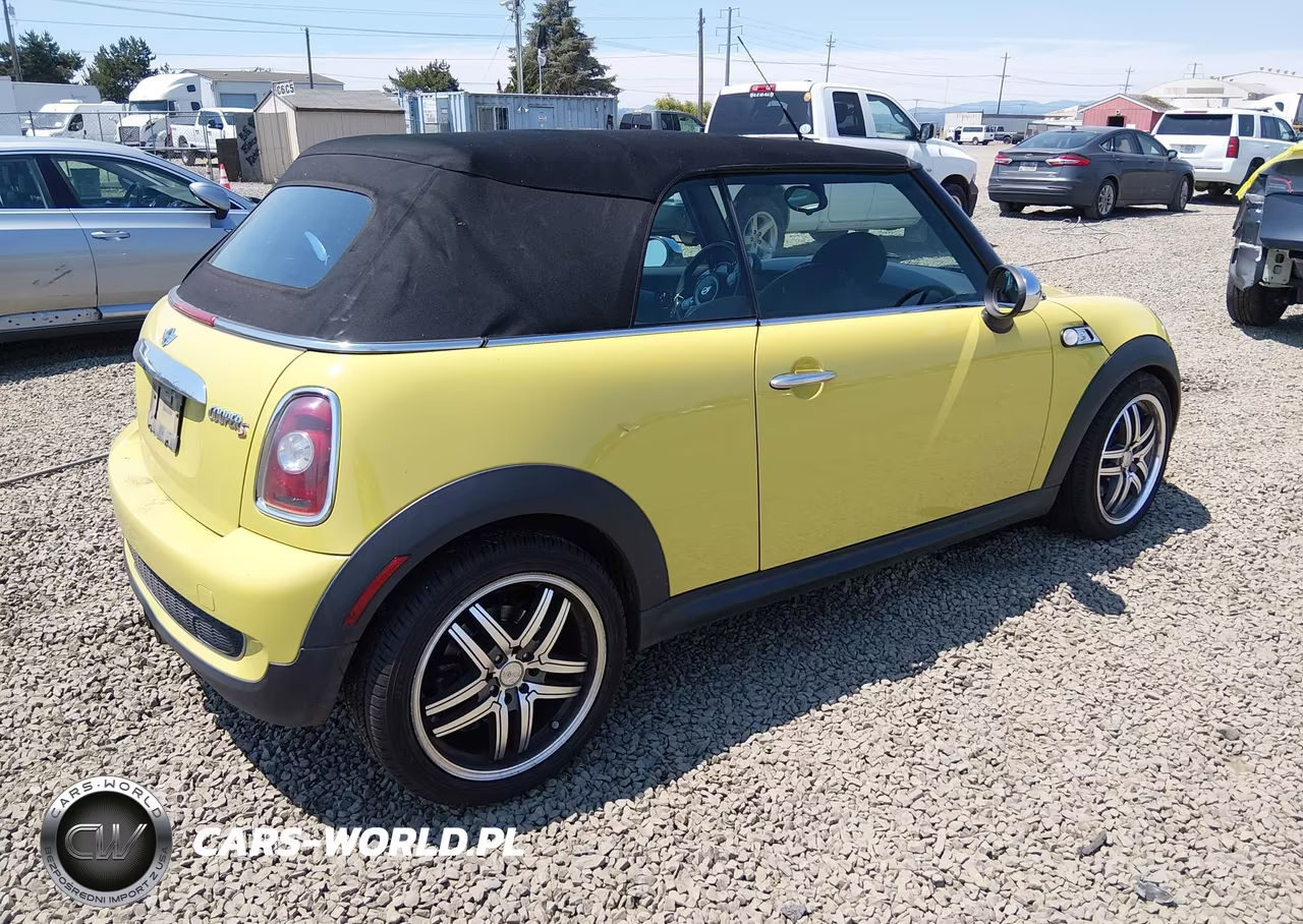 2009 Mini Cooper S VIN:WMWMS33579TY50155 - 4