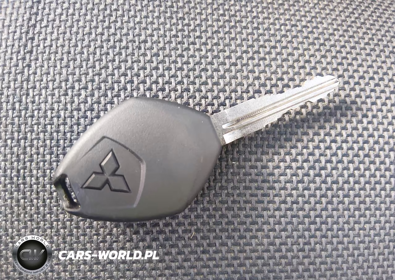 2008 Mitsubishi Outlander Se VIN:JA4LS31W18Z014518 - 11