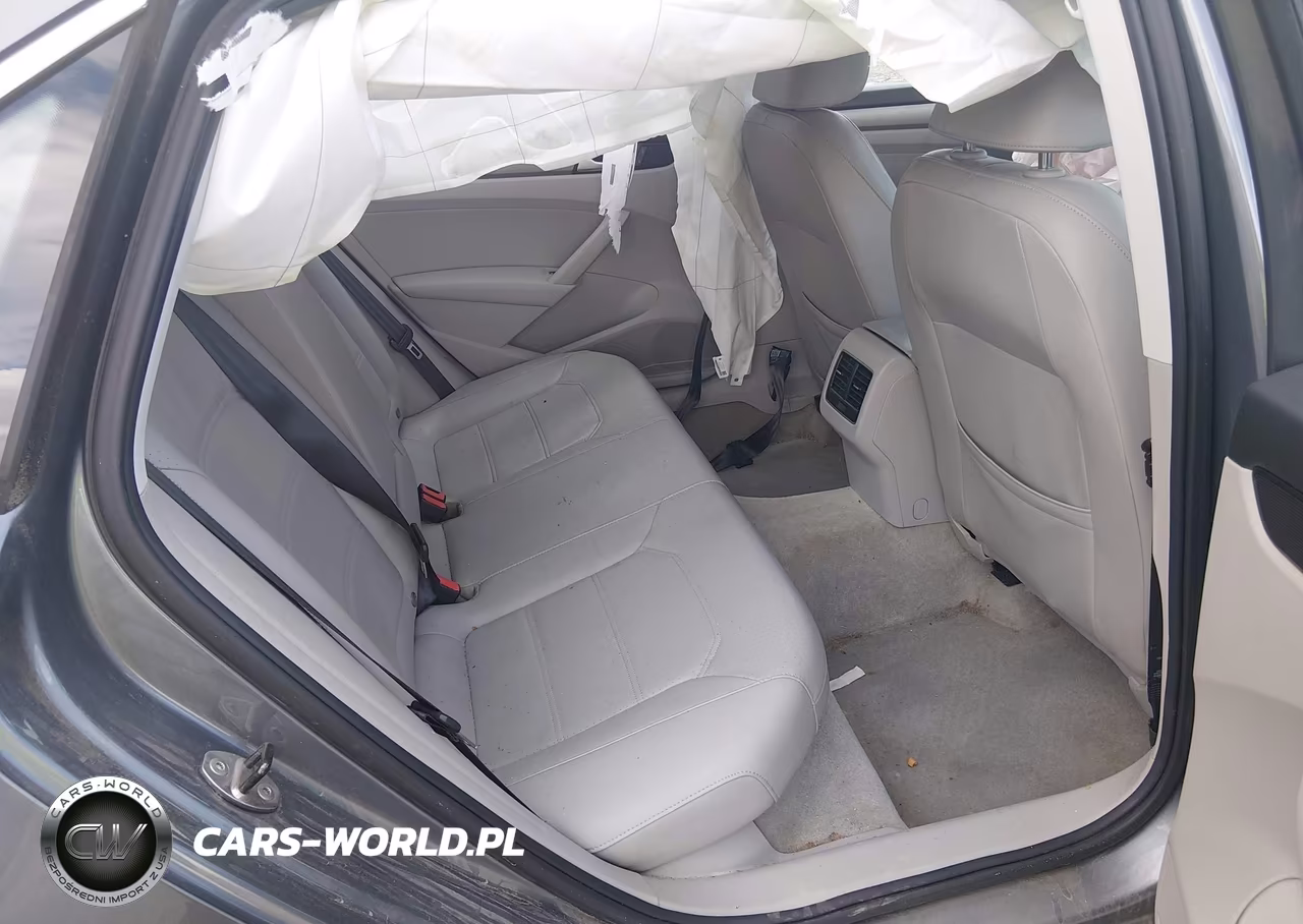 2014 Volkswagen Passat 1.8T Se VIN:1VWBS7A30EC115804 - 8