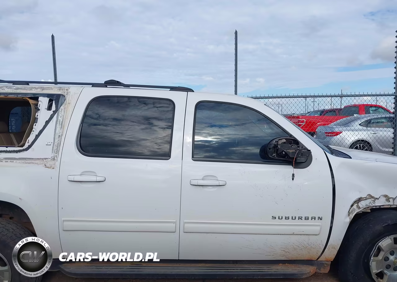 2014 Chevrolet Suburban Lt VIN:1GNSCJE04ER231413 - 13