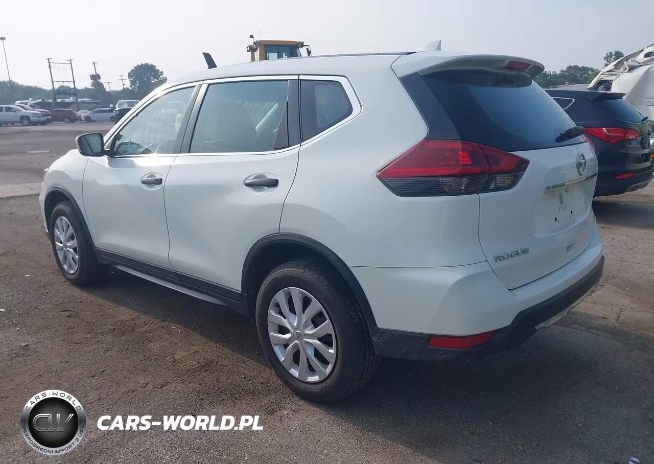 2019 Nissan Rogue S VIN:5N1AT2MVXKC818040 - 3