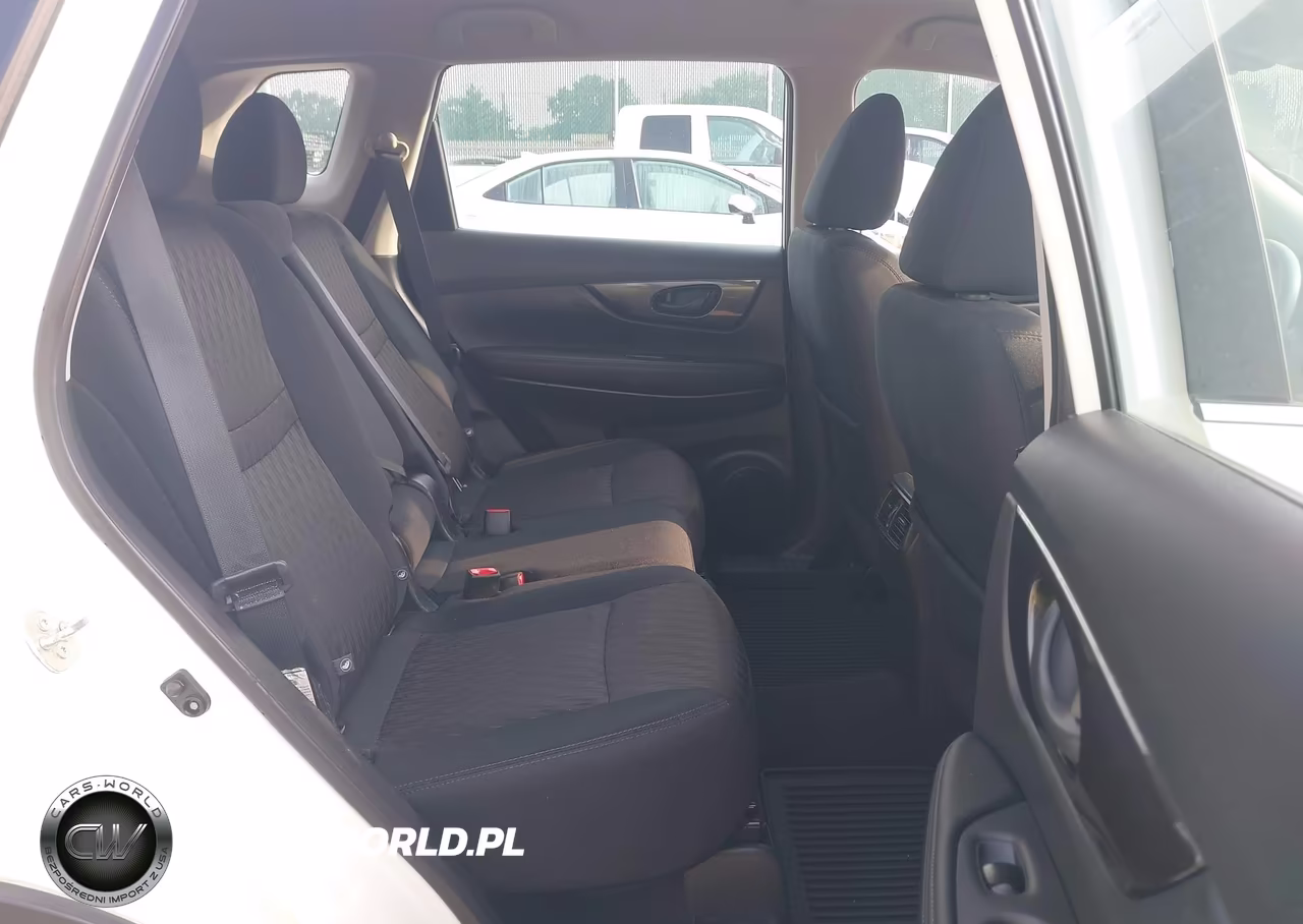 2019 Nissan Rogue S VIN:5N1AT2MVXKC818040 - 8