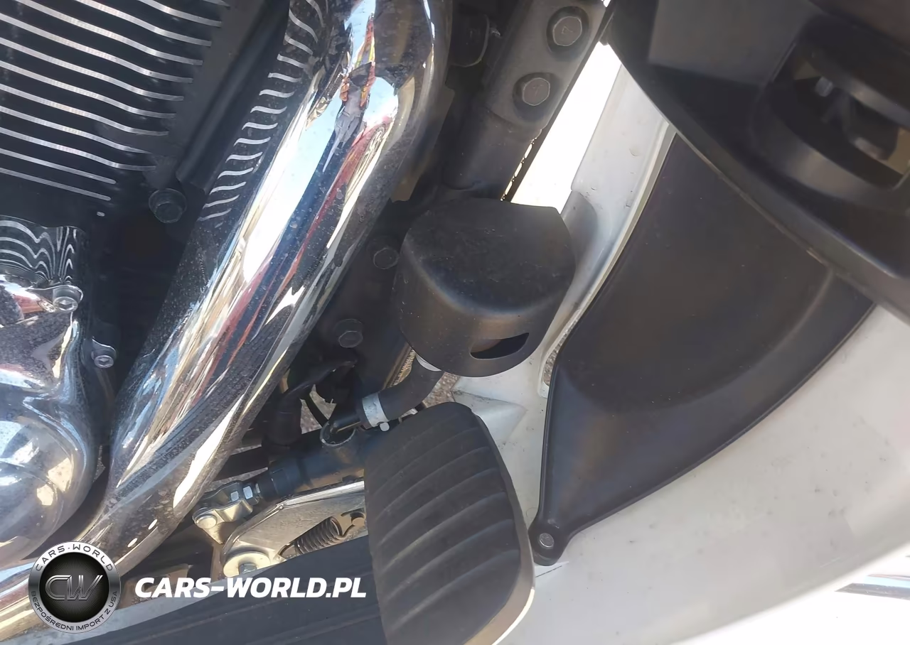 2012 Kawasaki Vn1700 A VIN:JKBVNRA11CA009541 - 10