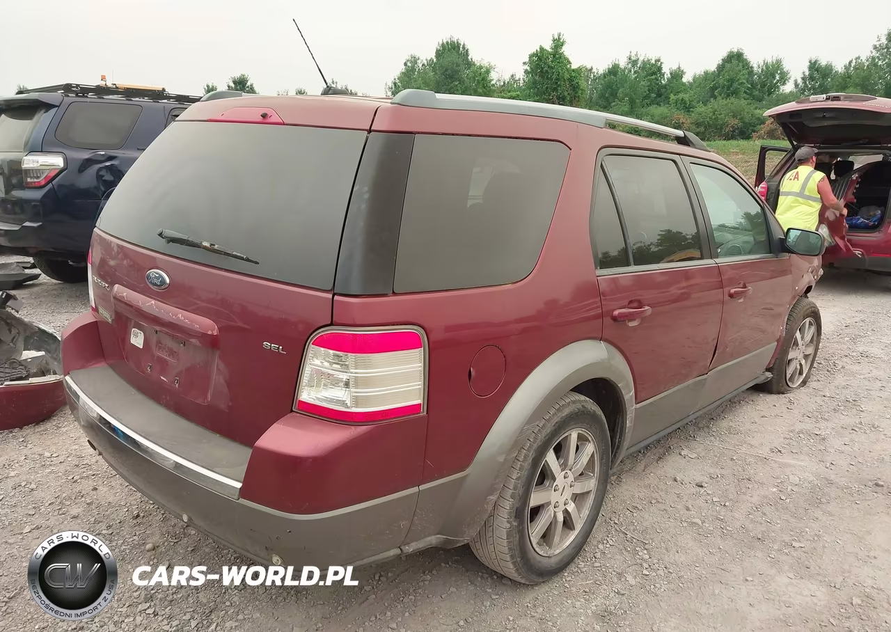 2008 Ford Taurus X Sel VIN:1FMDK02WX8GA14516 - 4