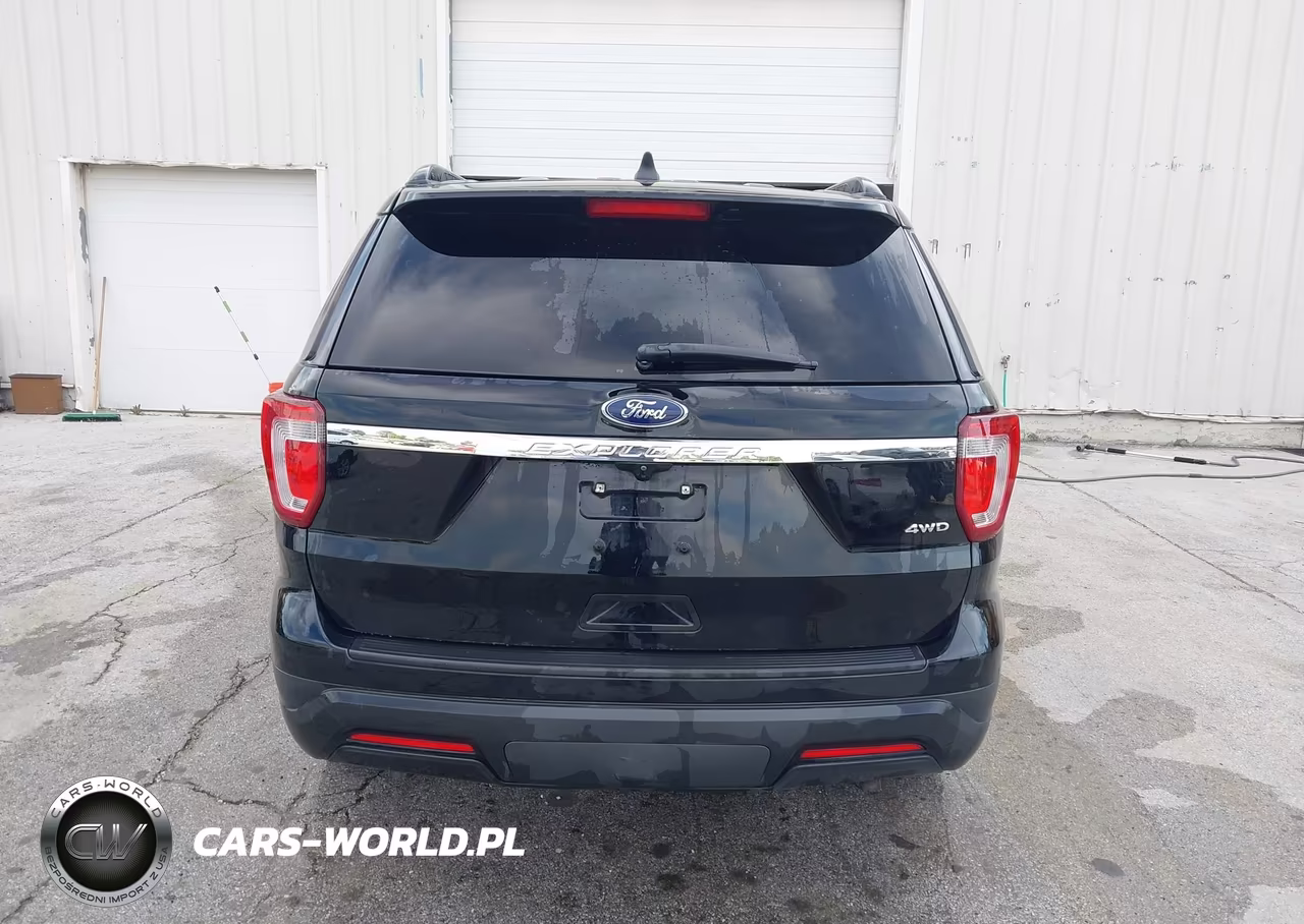 2018 Ford Explorer VIN:1FM5K8B83JGC45333 - 16