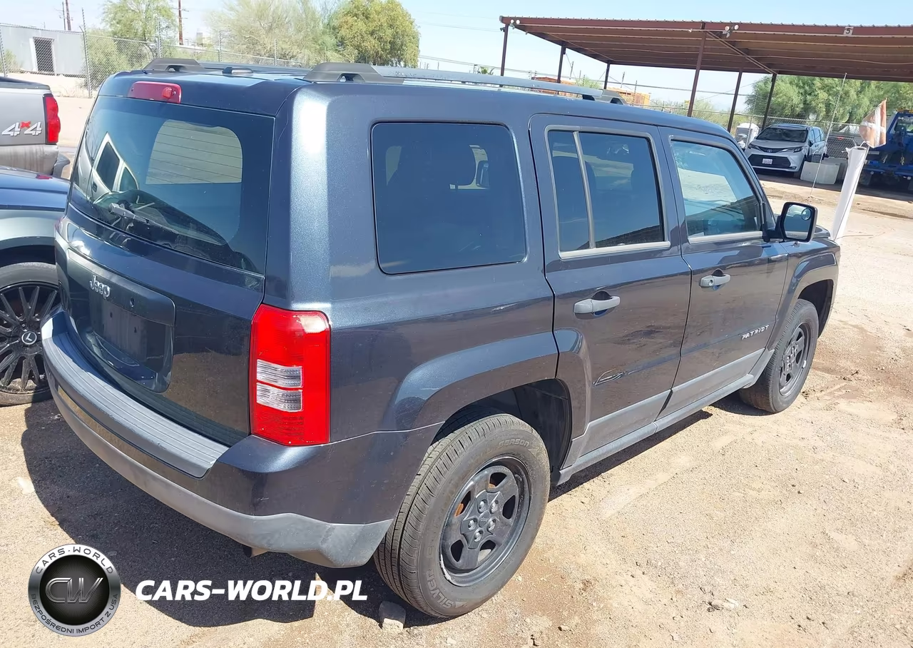 2016 Jeep Patriot Sport VIN:1C4NJPBB5GD562070 - 4