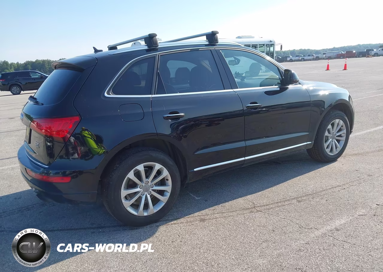 2017 Audi Q5 2.0T Premium VIN:WA1C2AFP0HA051239 - 4