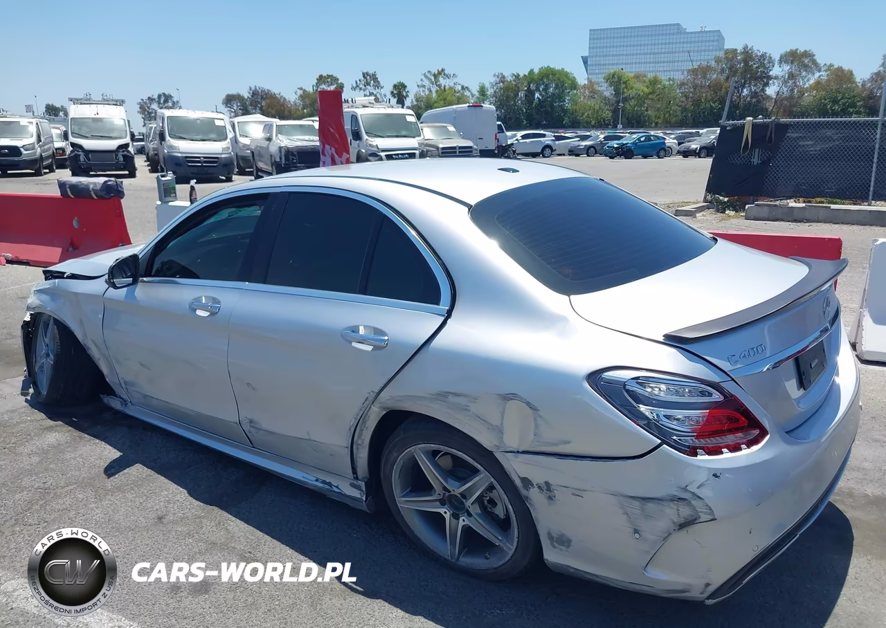 2015 Mercedes-Benz C 400 4Matic VIN:55SWF6GB4FU040187 - 13