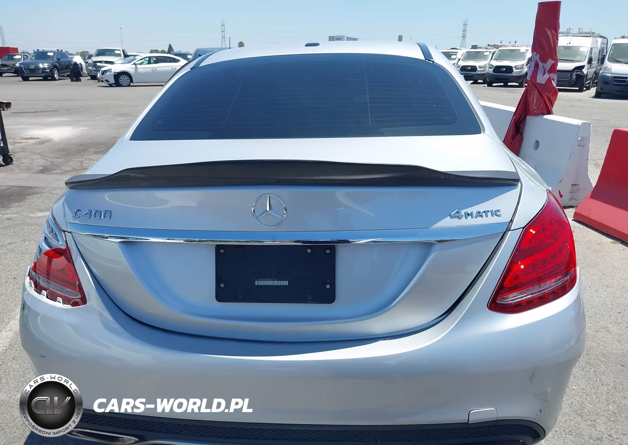 2015 Mercedes-Benz C 400 4Matic VIN:55SWF6GB4FU040187 - 15