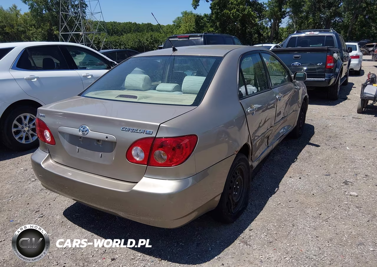 2007 Toyota Corolla Le VIN:1NXBR32E57Z843781 - 4