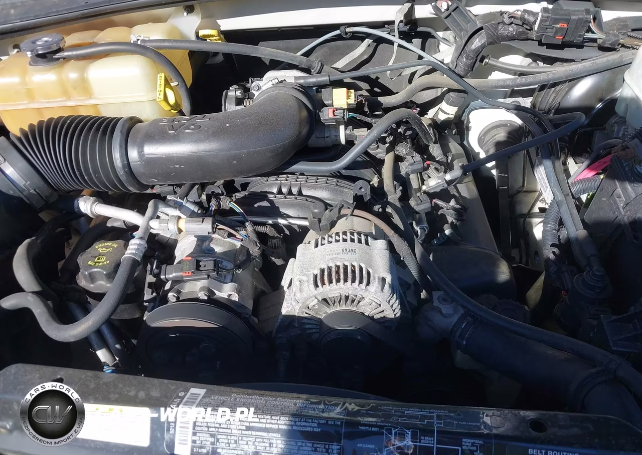 2005 Jeep Liberty Sport VIN:1J4GL48K55W502049 - 10