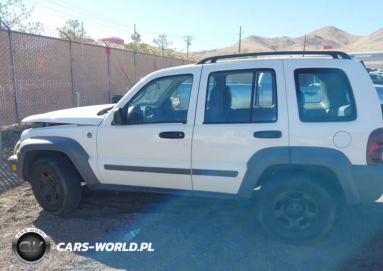 2005 Jeep Liberty Sport VIN:1J4GL48K55W502049 - 14