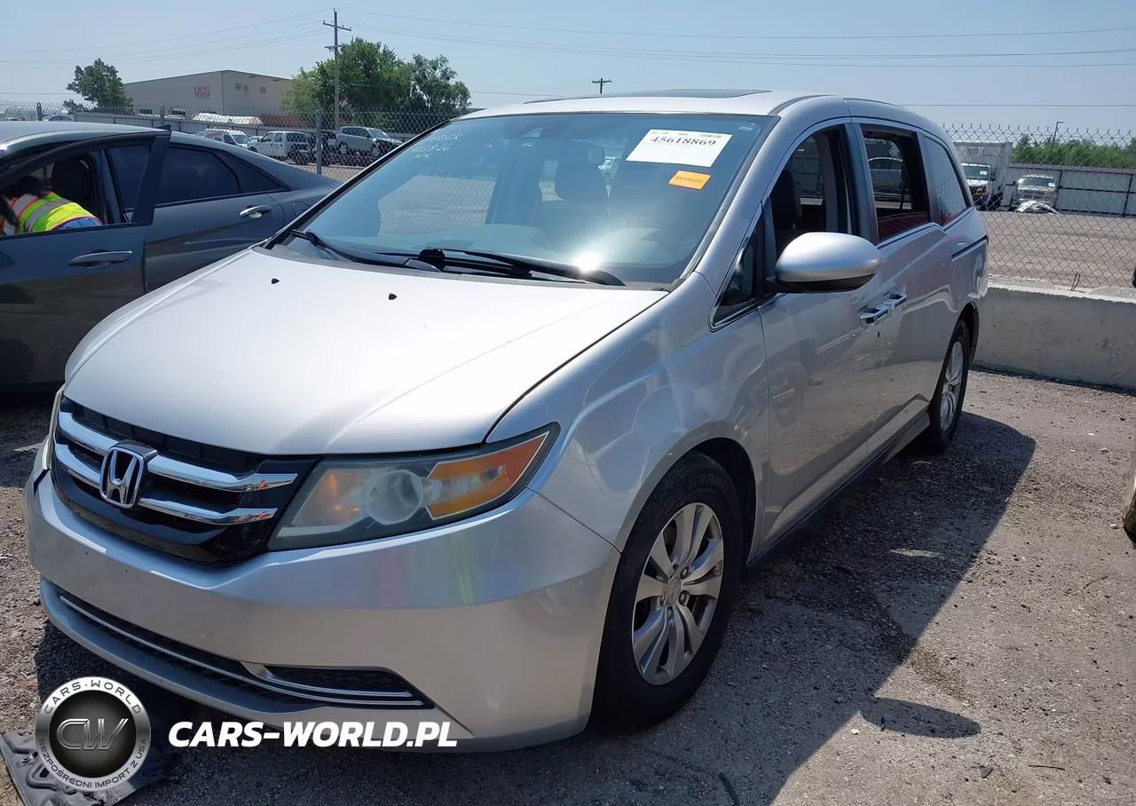 2015 Honda Odyssey Ex-L VIN:5FNRL5H63FB056335 - 2