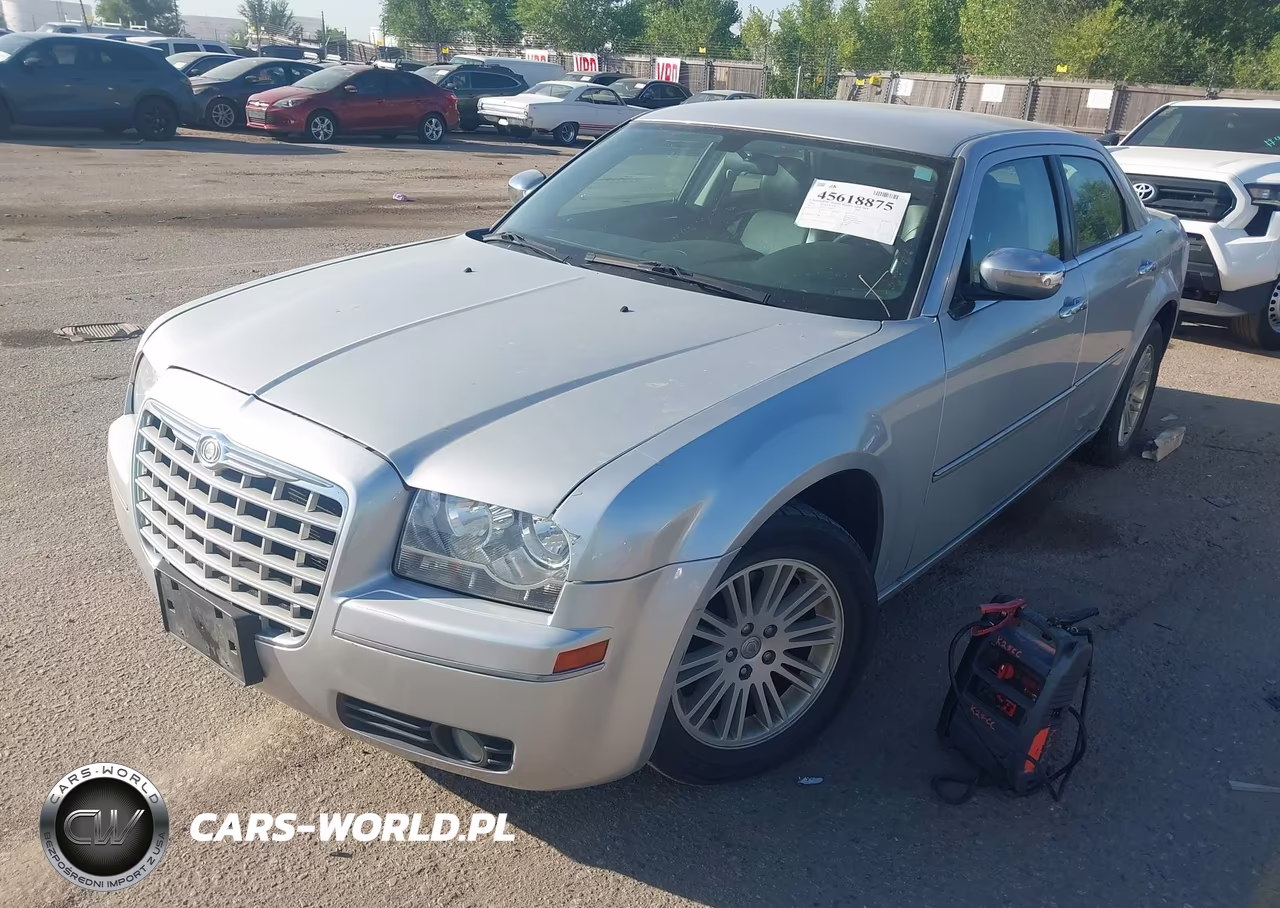 2010 Chrysler 300 Touring-Signature Series-Executive Series VIN:2C3CA5CV2AH325023 - 2